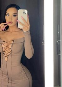 Проститутка Муля 89219464947 с 2 размером груди предлагает профессиональные секс и интим услуги возле метро Чкаловская в городе Санкте-Петербург - фото 1